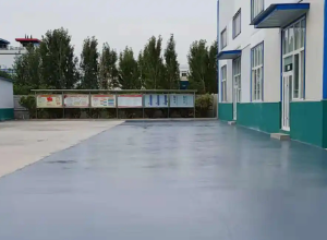 十堰彩色路面喷涂翻新的材料对冬季